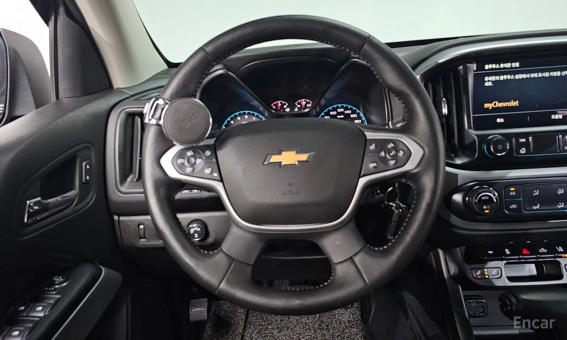 Фото 13 - Chevrolet Colorado