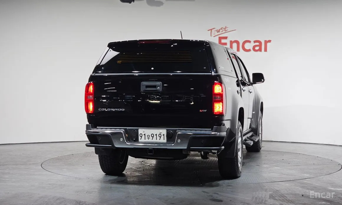 Фото 4 - Chevrolet Colorado