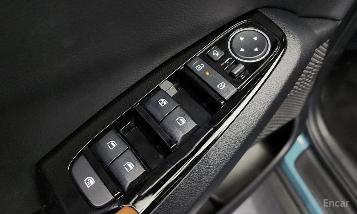 Фото 13 - Kia Seltos