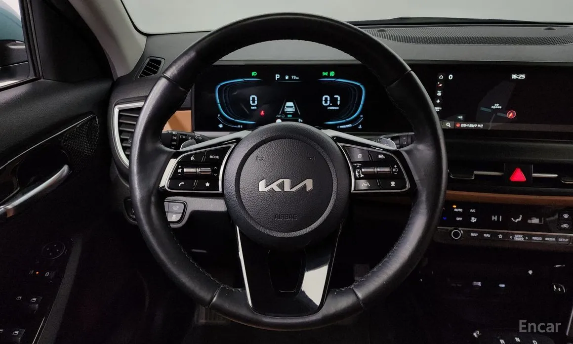 Фото 15 - Kia Seltos