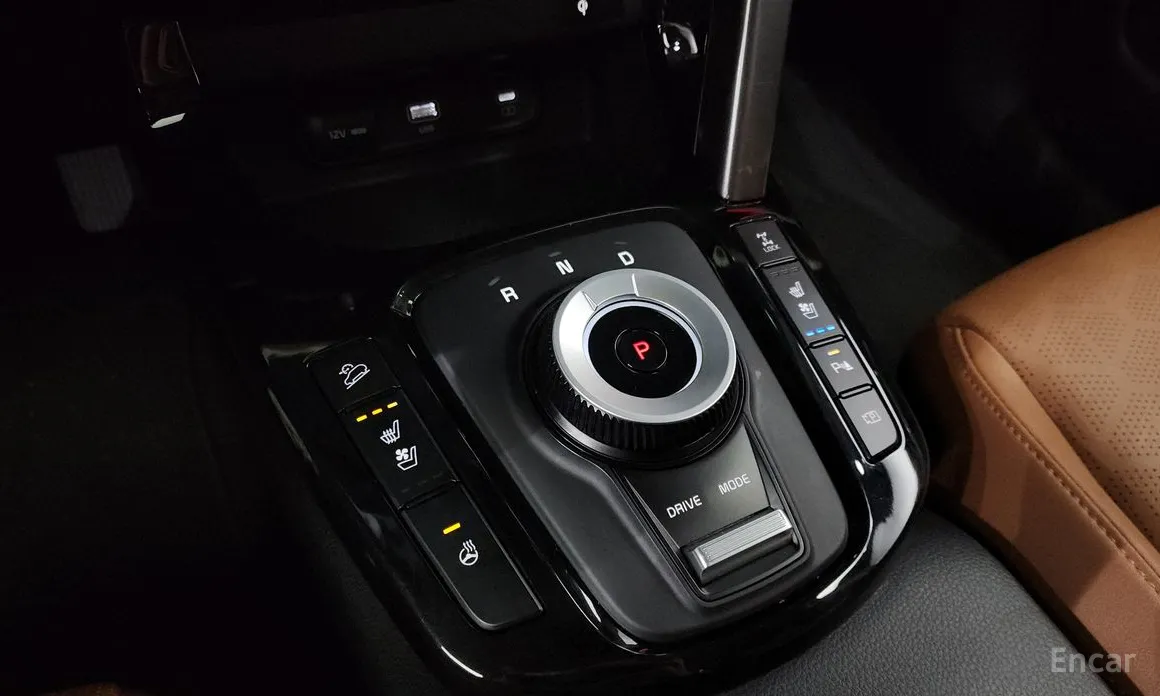 Фото 9 - Kia Seltos