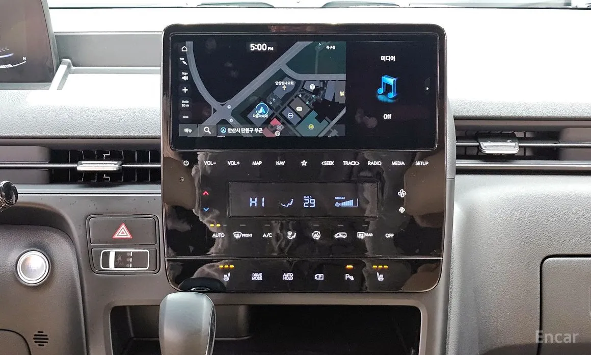 Фото 19 - Hyundai Staria