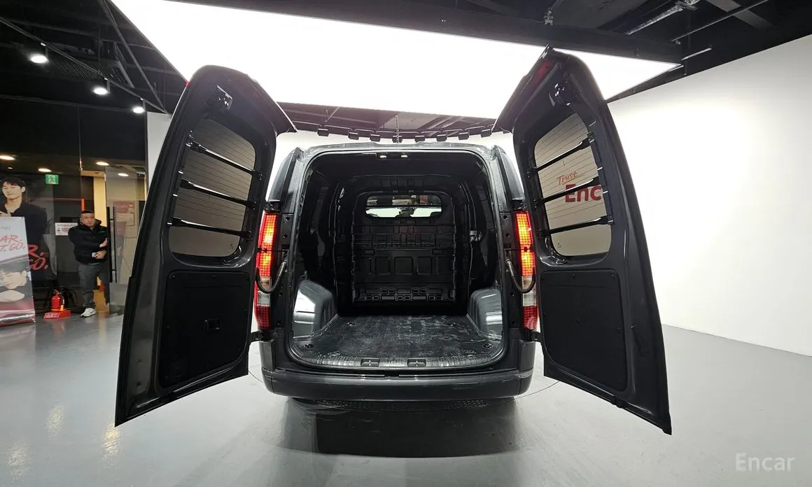 Фото 20 - Hyundai Staria