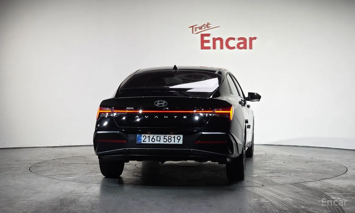 Photo 4 - Hyundai Avante