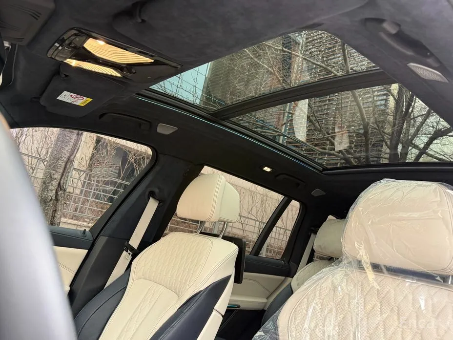 Фото 11 - BMW X7