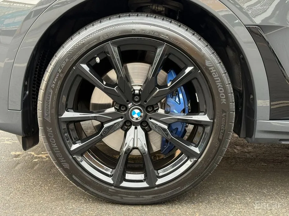 Фото 4 - BMW X7
