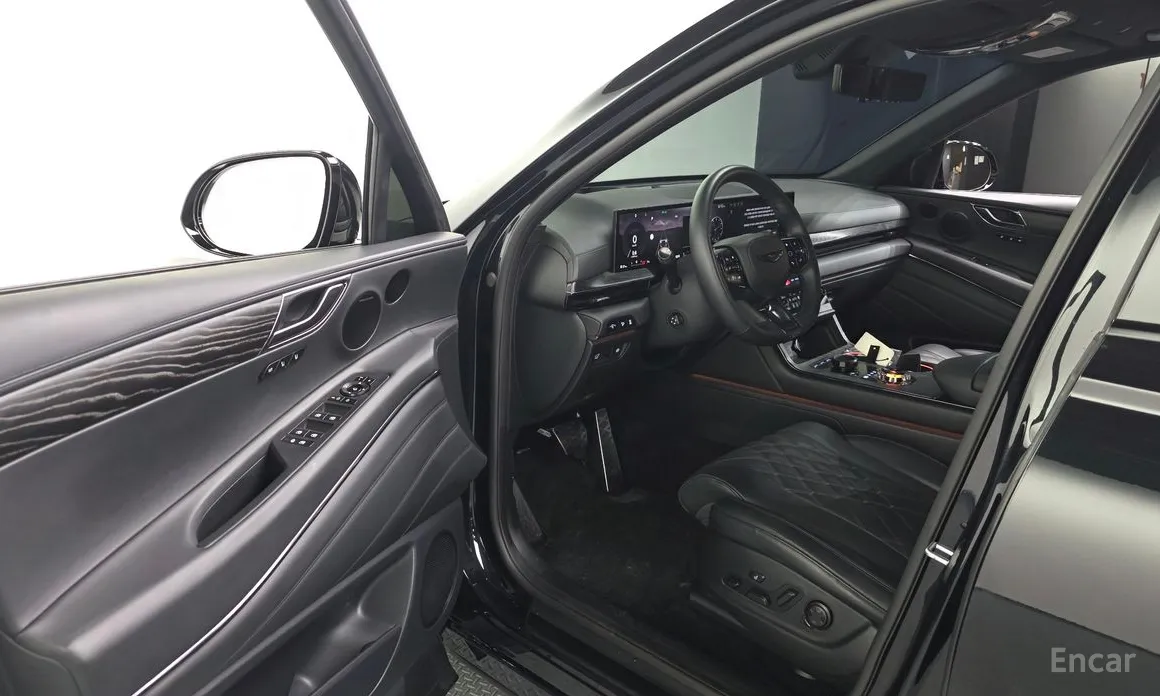 Фото 10 - Genesis GV80