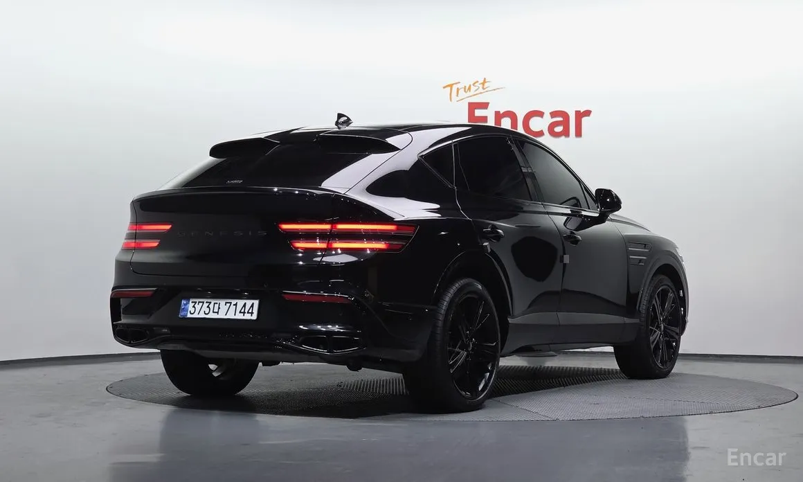 Фото 2 - Genesis GV80