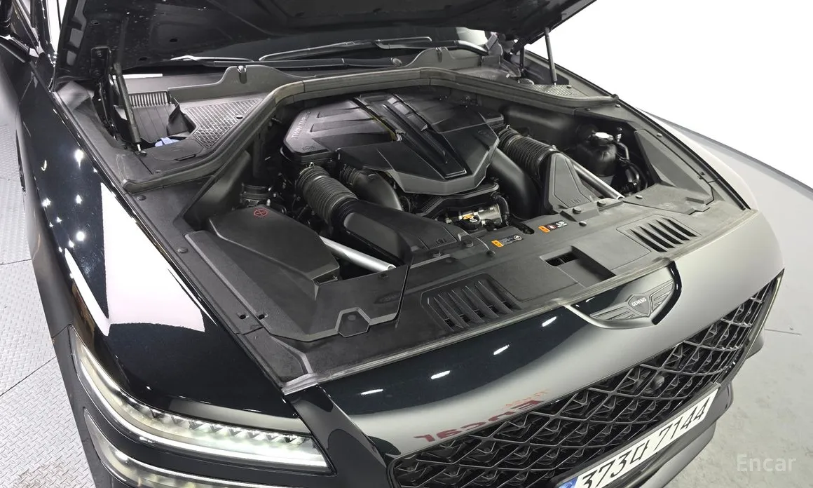 Фото 6 - Genesis GV80