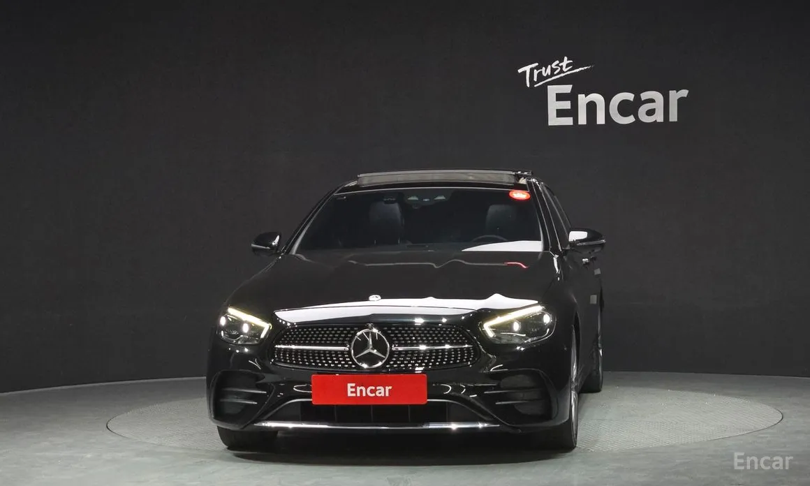 Фото 3 - Mercedes-Benz E-Class