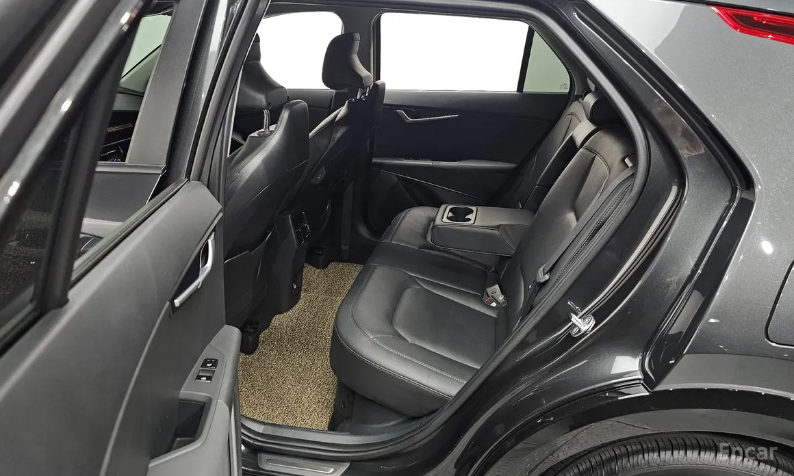 Фото 11 - Kia Niro