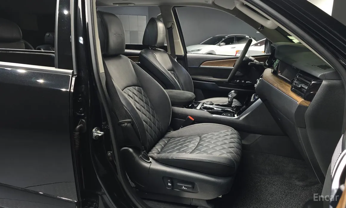 Фото 10 - Kia Mohave