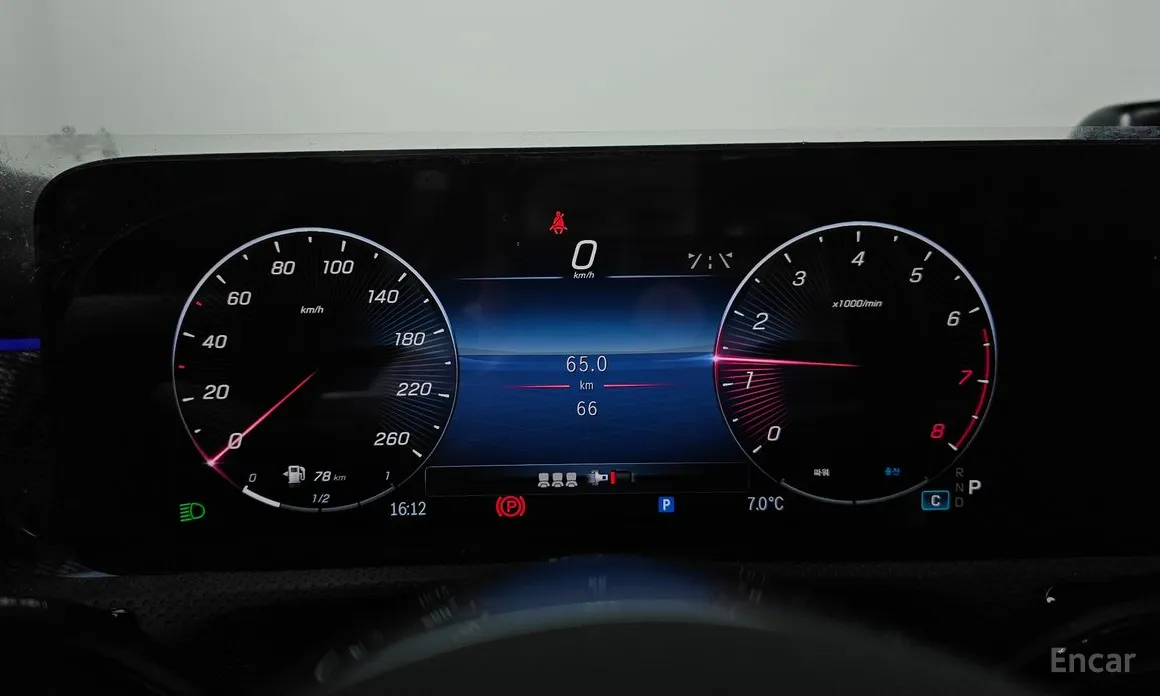 Фото 8 - Mercedes-Benz A-Class