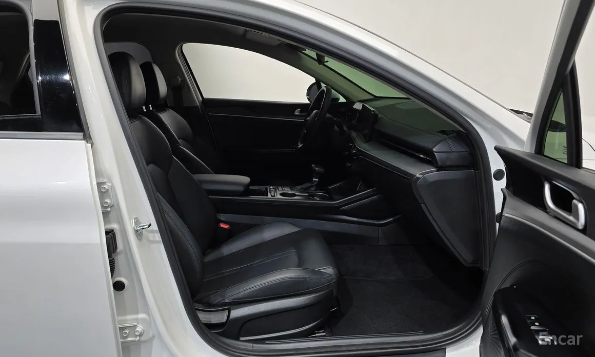 Фото 11 - Kia K5