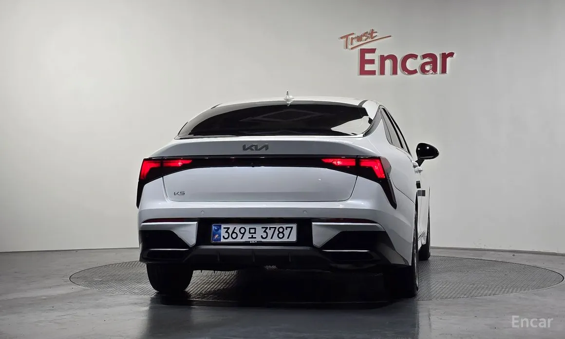 Фото 4 - Kia K5