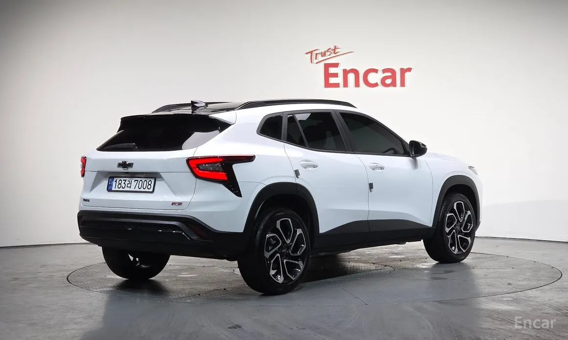 Фото 2 - Chevrolet Trax