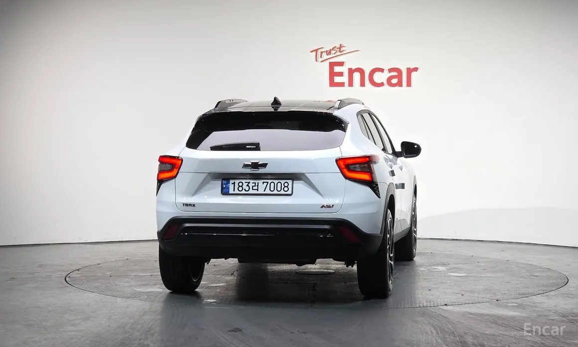 Фото 4 - Chevrolet Trax