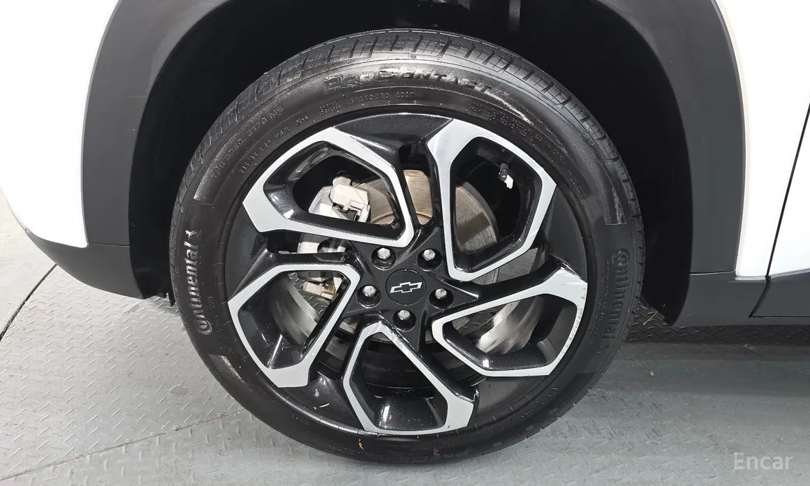 Фото 5 - Chevrolet Trax