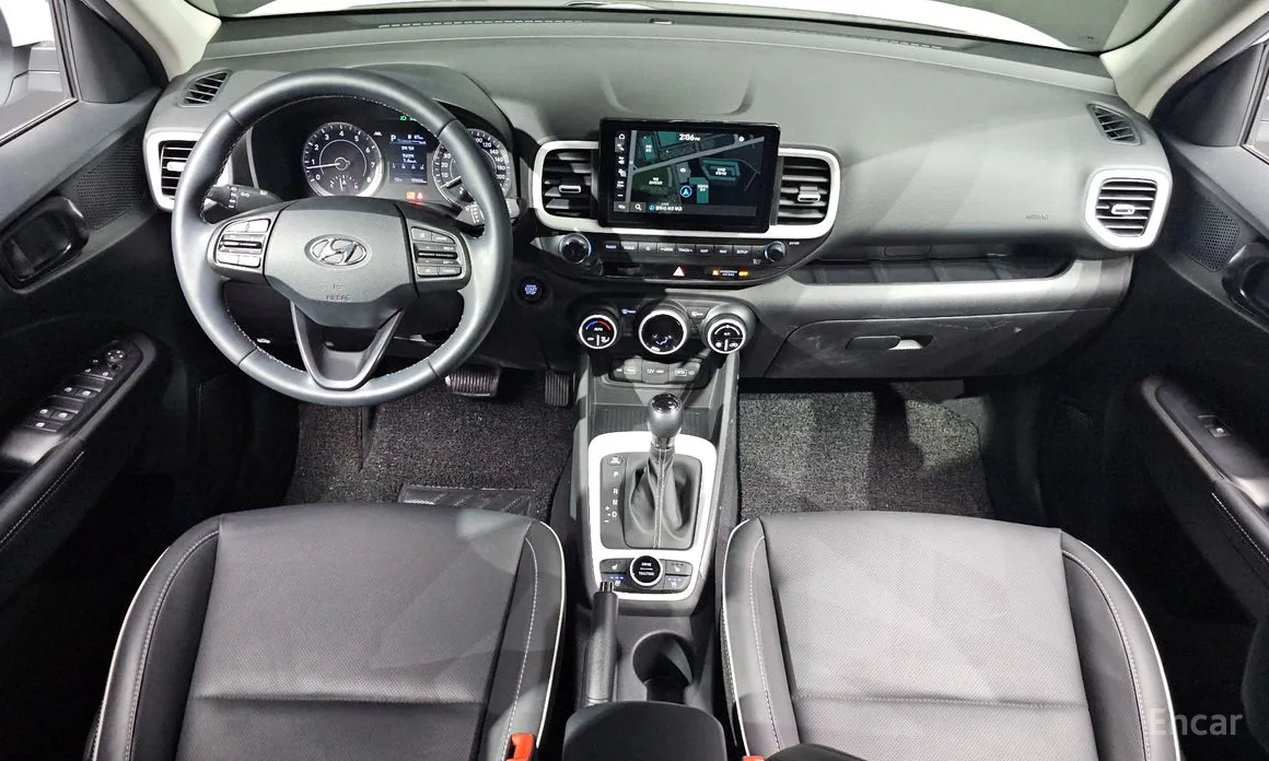 Фото 7 - Hyundai Venue