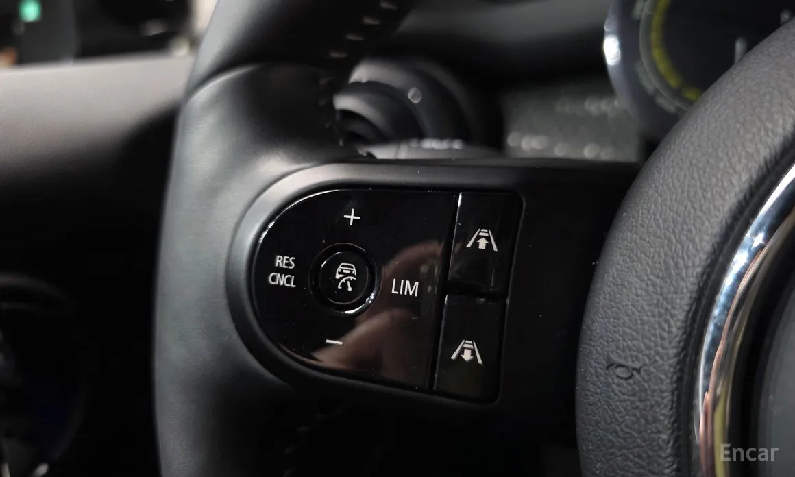 Фото 17 - Mini Cooper