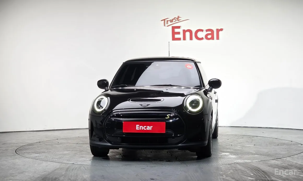 Фото 3 - Mini Cooper