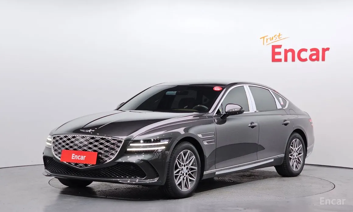 Фото 1 - Genesis G80