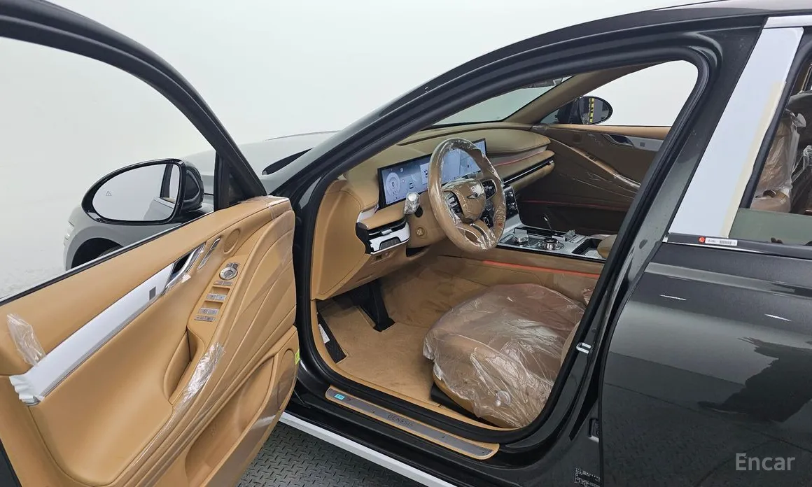 Фото 10 - Genesis G80