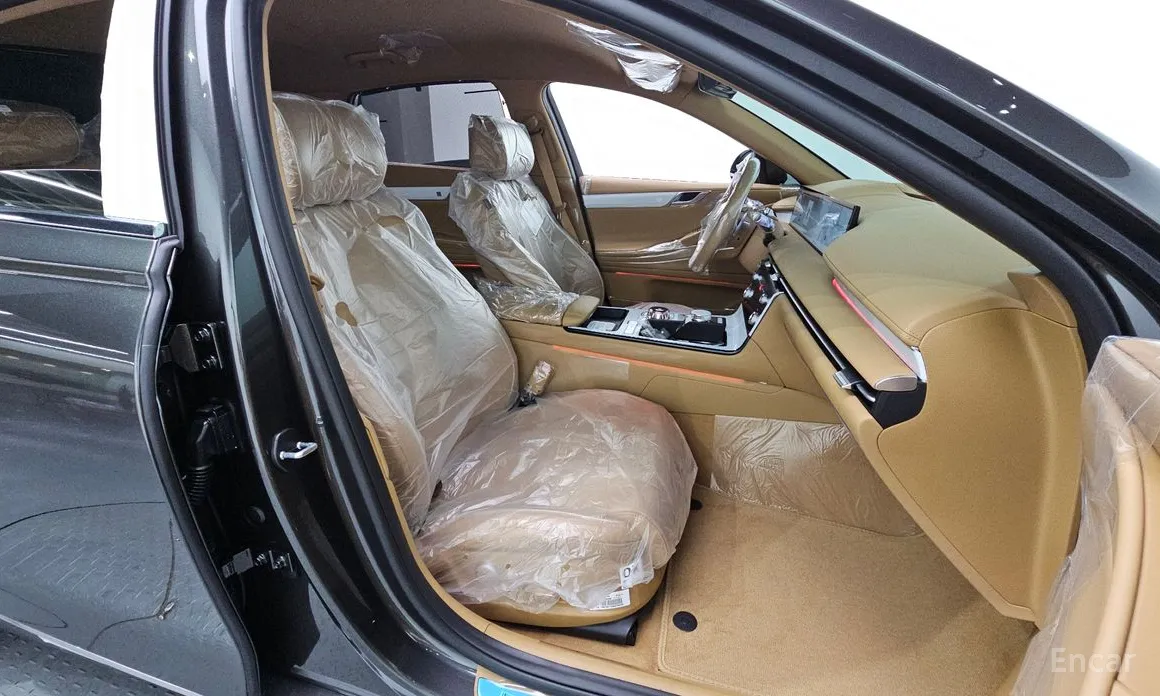 Фото 11 - Genesis G80