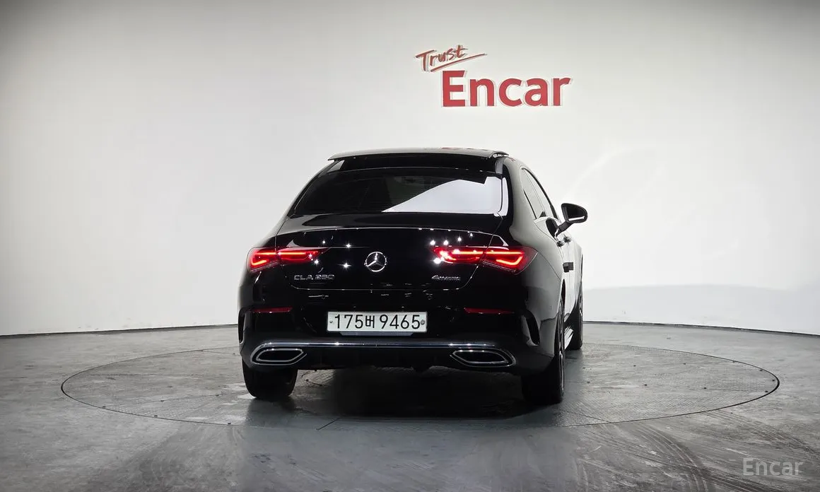 Фото 4 - Mercedes-Benz CLA-Class