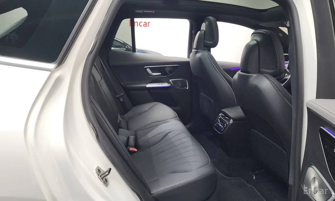 Фото 12 - Mercedes-Benz EQE