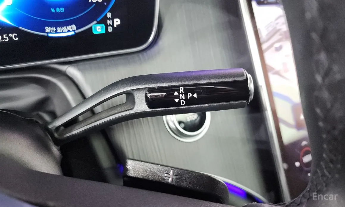 Фото 9 - Mercedes-Benz EQE