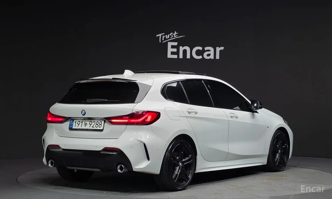 Фото 2 - BMW 1 Series