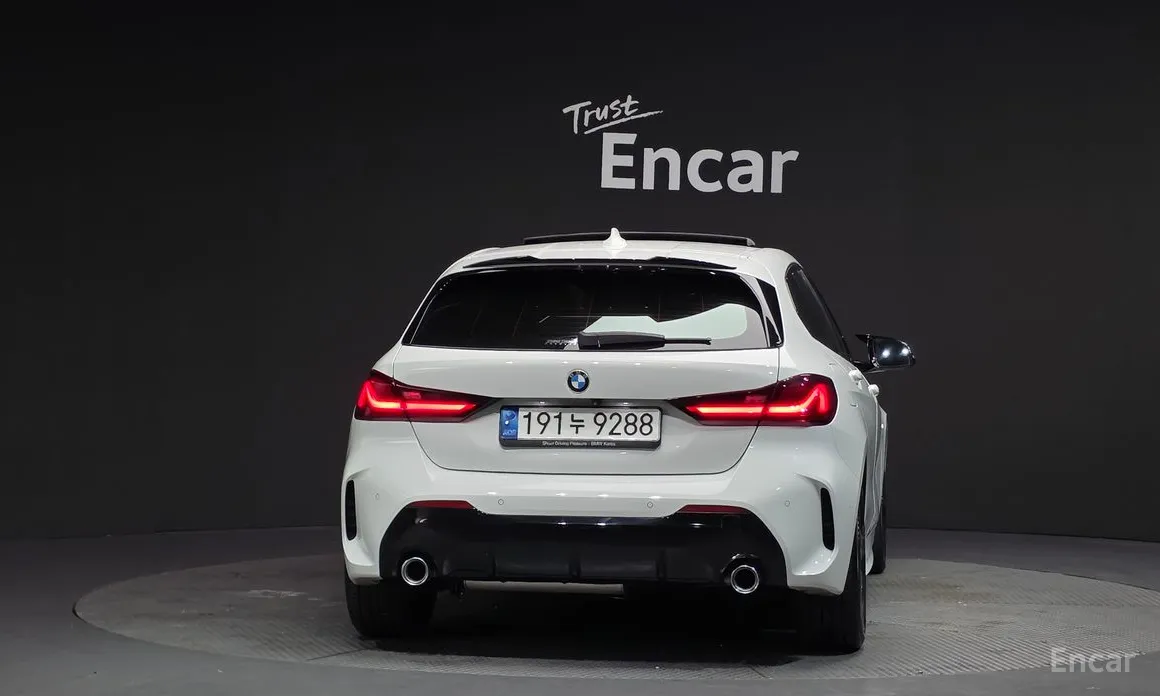 Фото 4 - BMW 1 Series