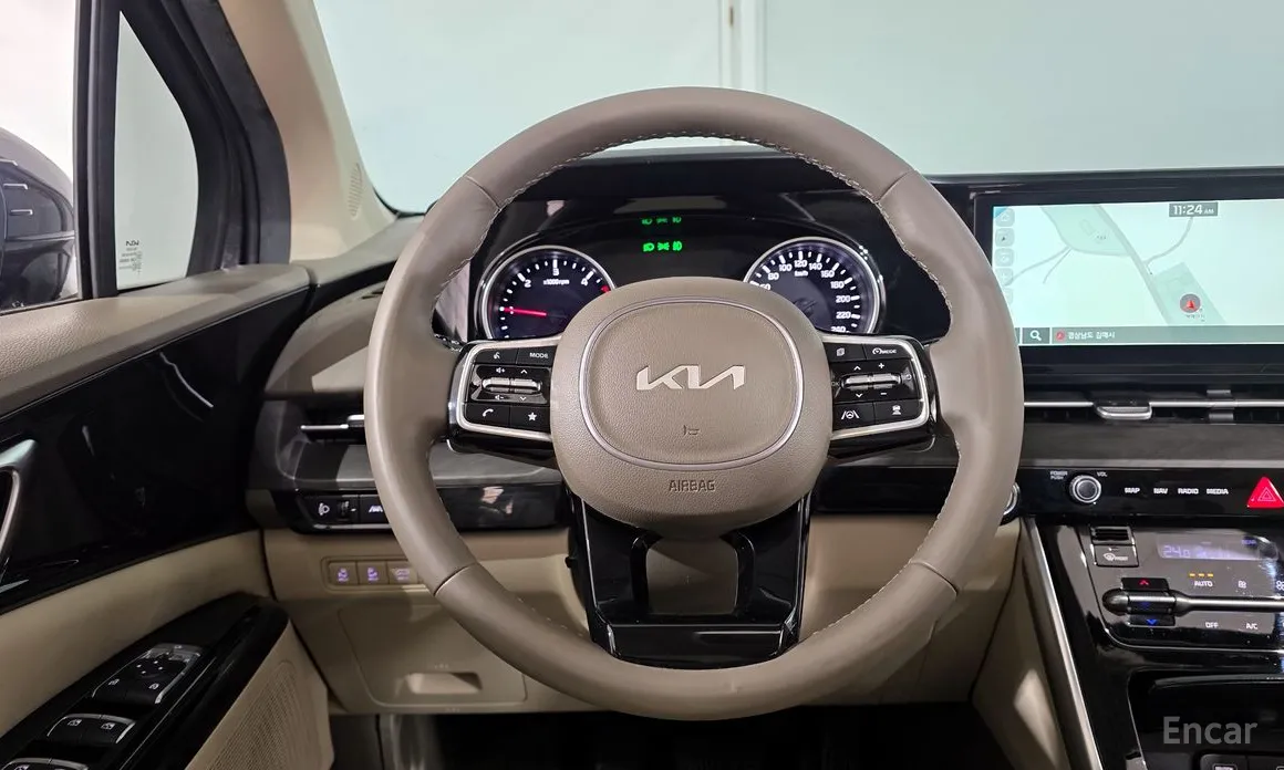 Фото 13 - Kia Carnival