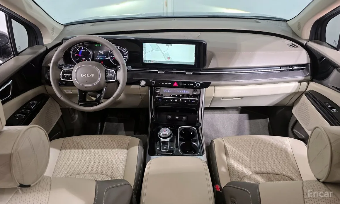 Фото 7 - Kia Carnival