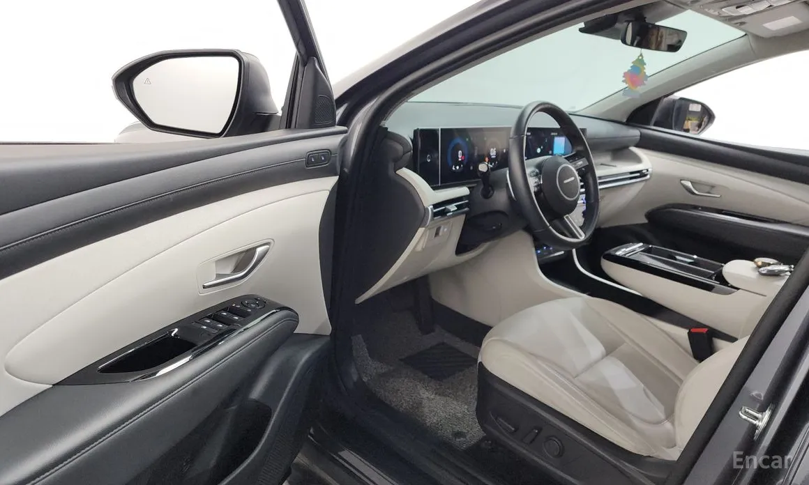 Фото 10 - Hyundai Tucson