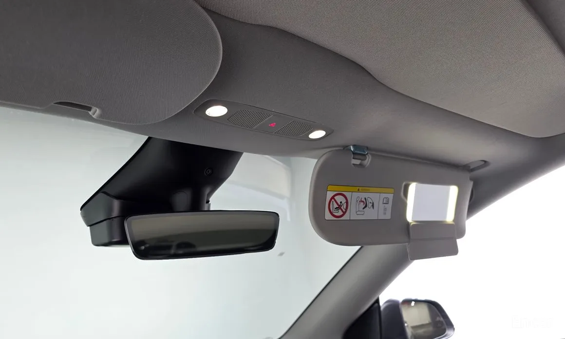 Фото 18 - Tesla Model Y