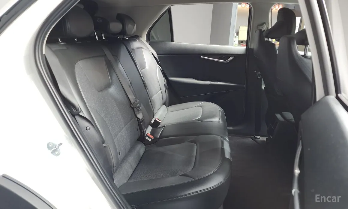 Фото 12 - Kia Niro