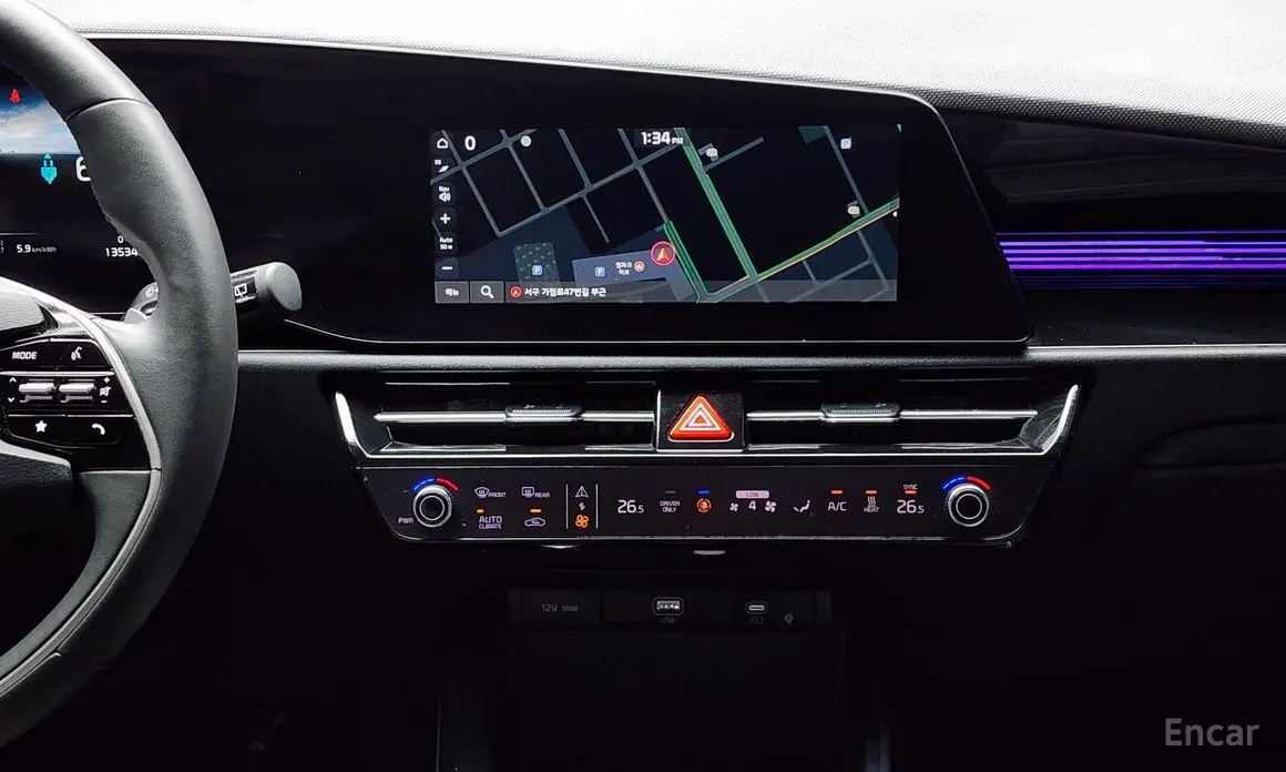 Фото 14 - Kia Niro