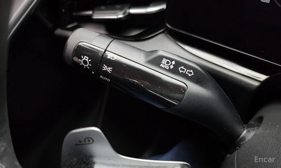 Фото 17 - Kia Niro