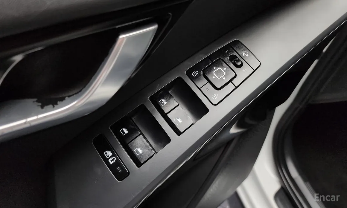 Фото 19 - Kia Niro