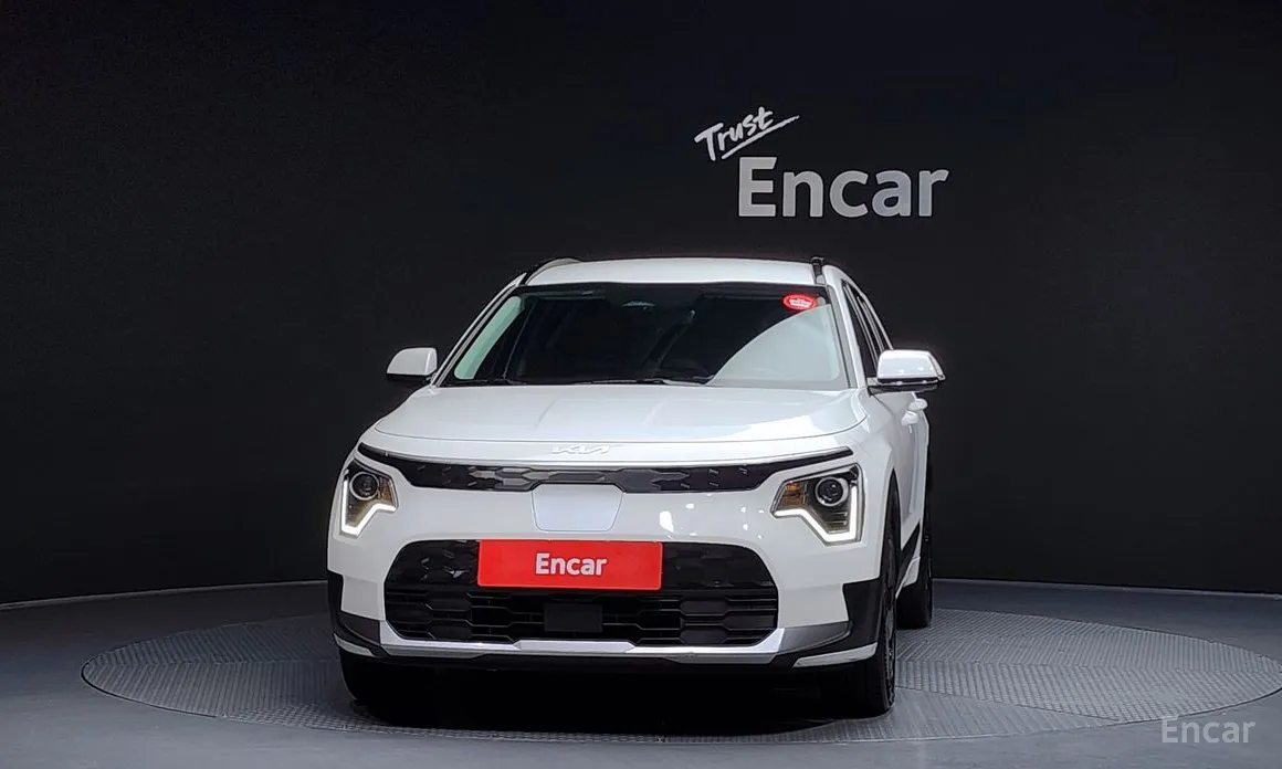 Фото 3 - Kia Niro