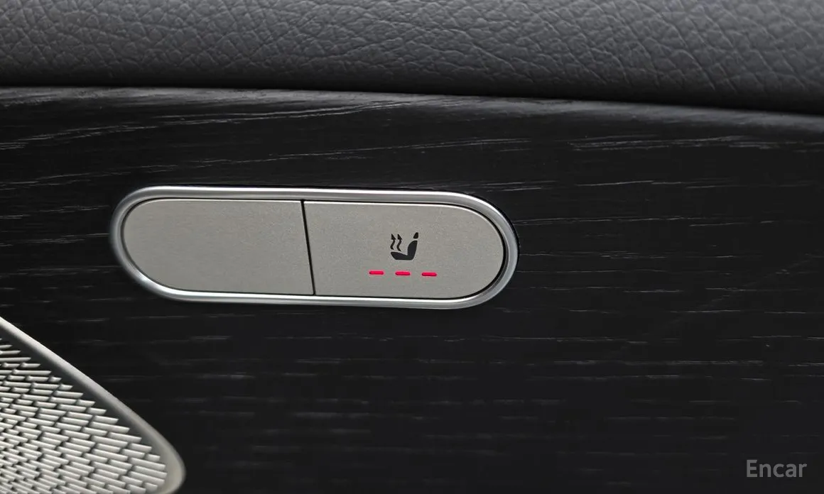 Фото 18 - Mercedes-Benz GLE-Class