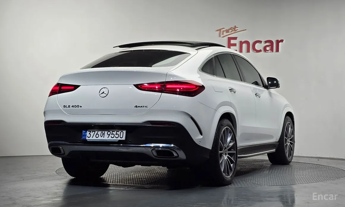 Фото 2 - Mercedes-Benz GLE-Class