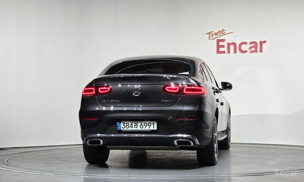 Mercedes-Benz GLC-Class 2016 GLC300e 4MATIC Coupe