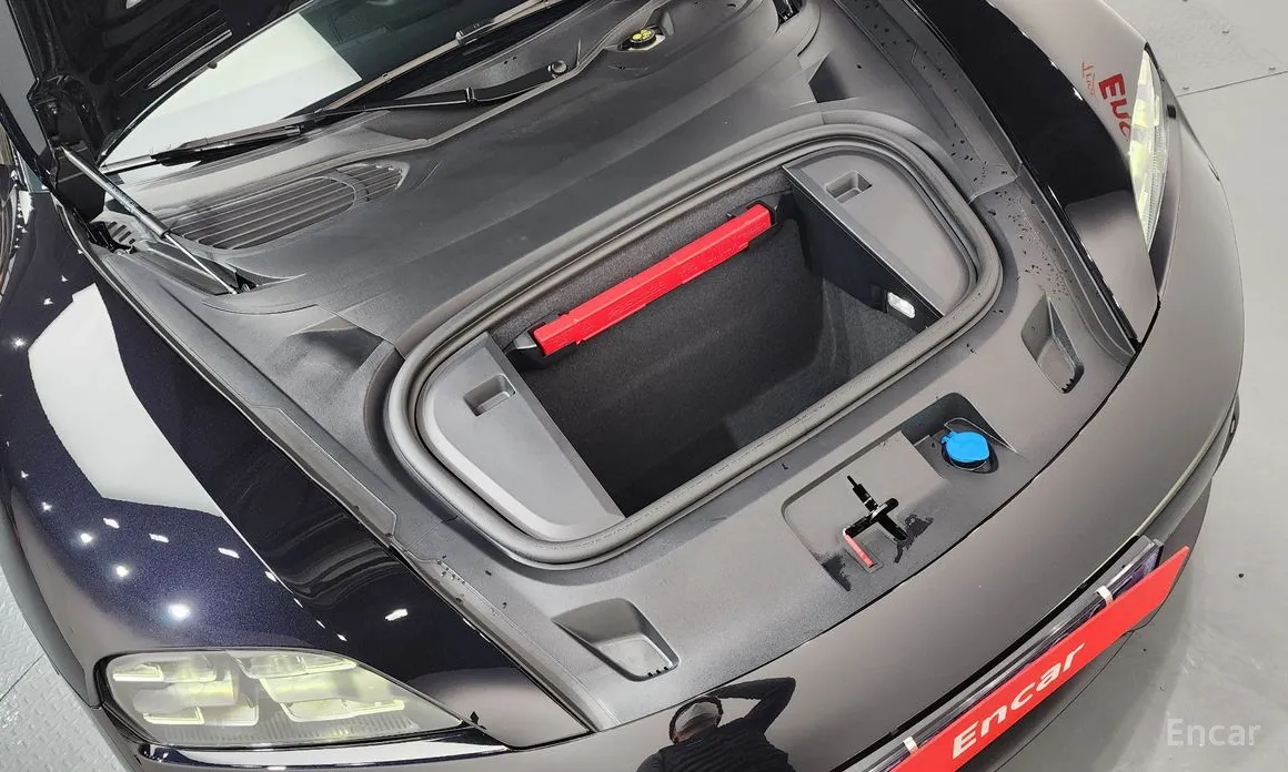 Фото 6 - Porsche Taycan