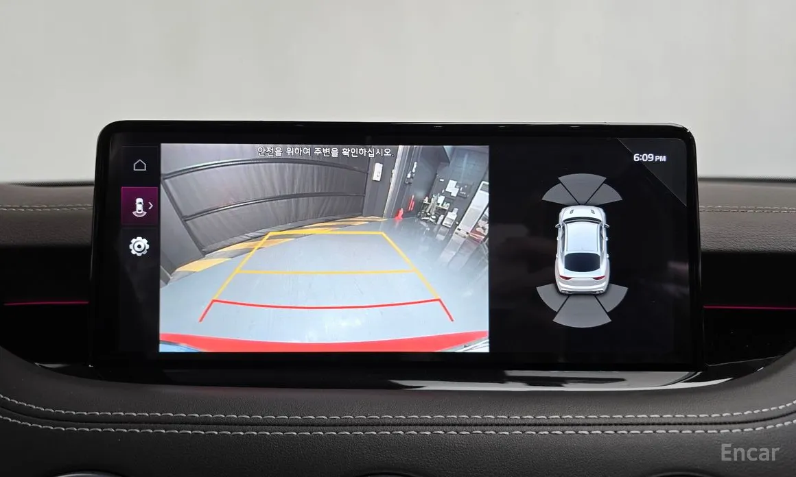 Фото 15 - Kia Stinger