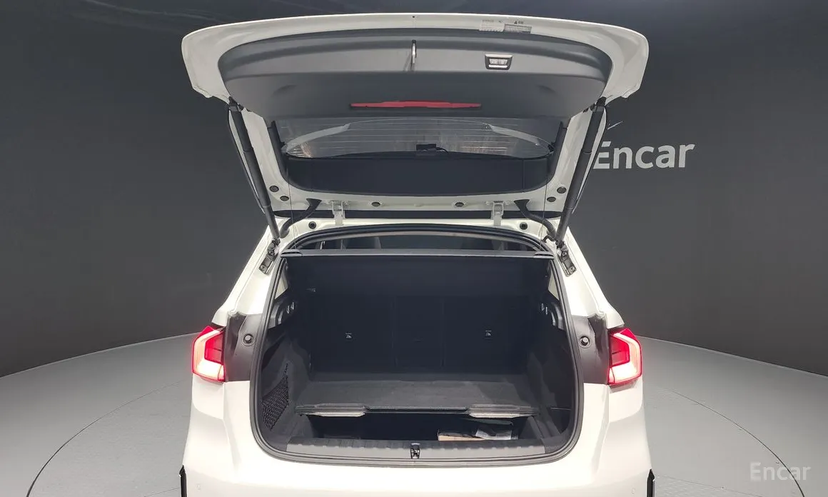 Фото 20 - BMW X1