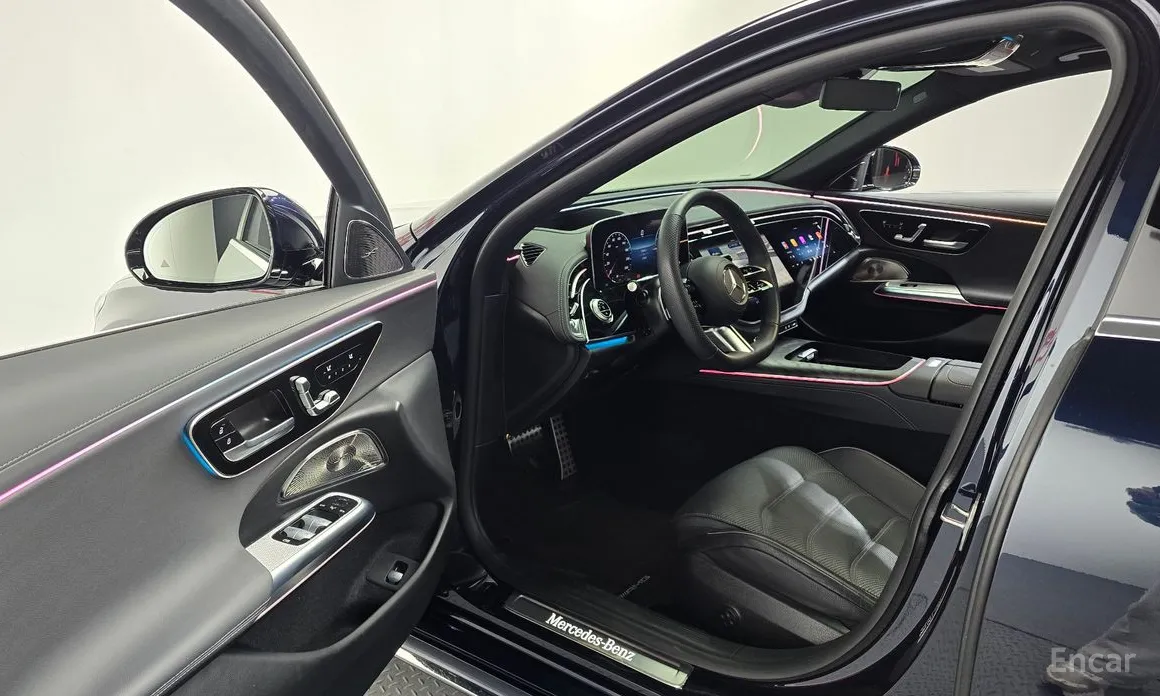 Фото 10 - Mercedes-Benz E-Class