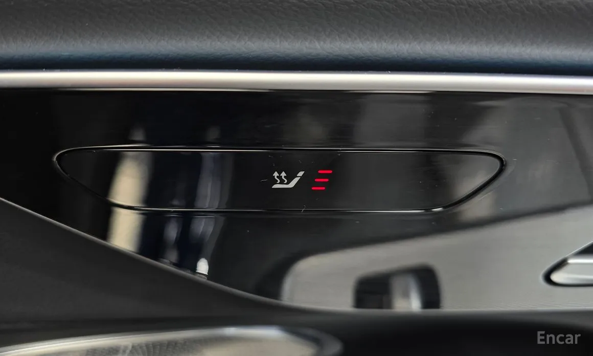 Фото 18 - Mercedes-Benz E-Class